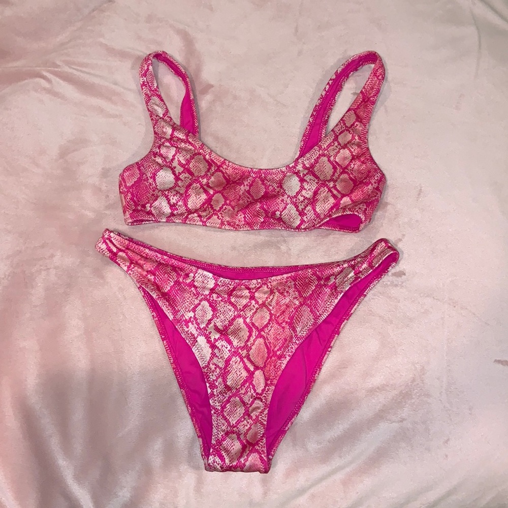 Pacsun Bikini!